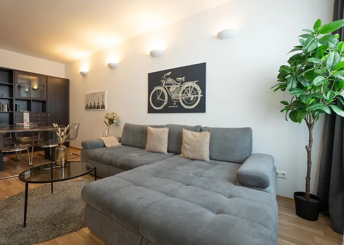 Charming With Balcony, Close To Stephansdom Cathedral Apartmán Vídeň