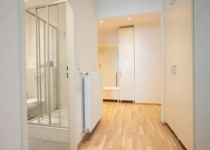 Charming With Balcony, Close To Stephansdom Cathedral Apartmán *